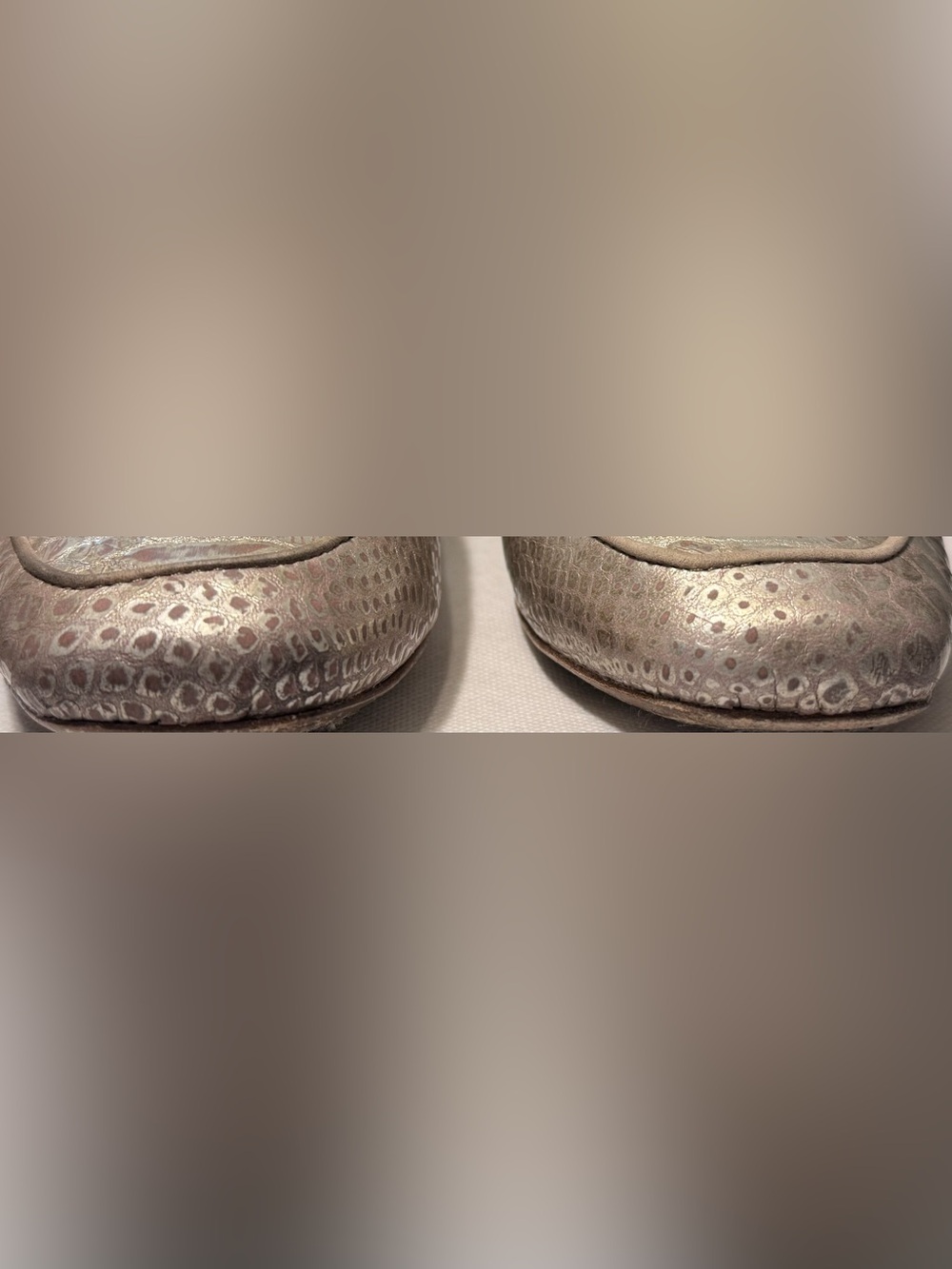Donald J. Pliner Champagne Snakeskin Pattern Embellished Loafers - Picture 11 of 14